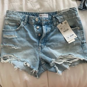 Zara denim shorts size 6